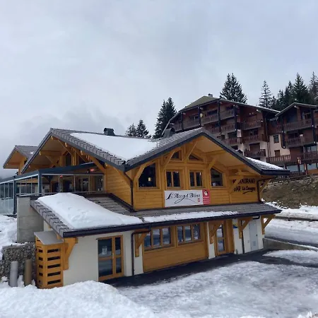 Le Pied Des Pistes, 5 Pers, Balcon Sud Est, Vue Sur Les Montagnes Apartmán *