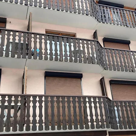 Le Pied Des Pistes, 5 Pers, Balcon Sud Est, Vue Sur Les Montagnes Apartmán